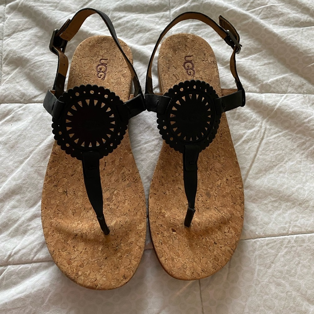 Ugg ayden sandals size 10